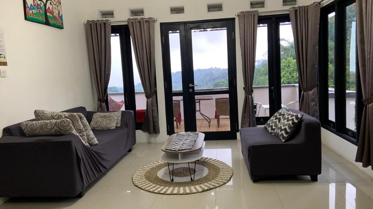 Villa Kay Mountain Bogor Zewnętrze zdjęcie