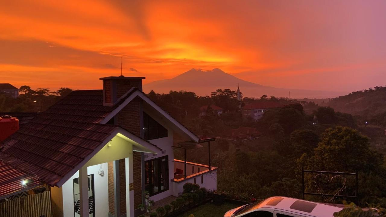 Villa Kay Mountain Bogor Zewnętrze zdjęcie